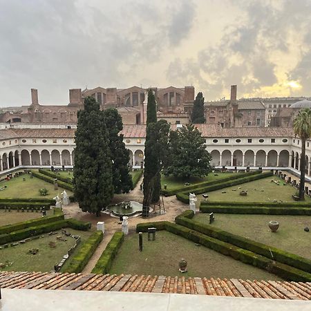 Camera X2 Con Splendida Vista Sulle Terme Di Diocleziano E Sul Chiostro Di Michelangelo โรม ภายนอก รูปภาพ